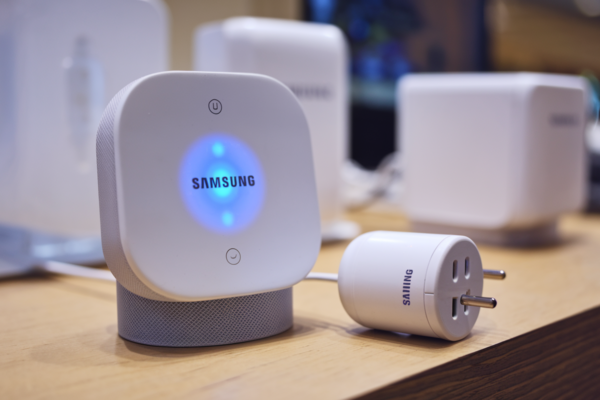 Does the SmartThings App Work with Samsung Devices